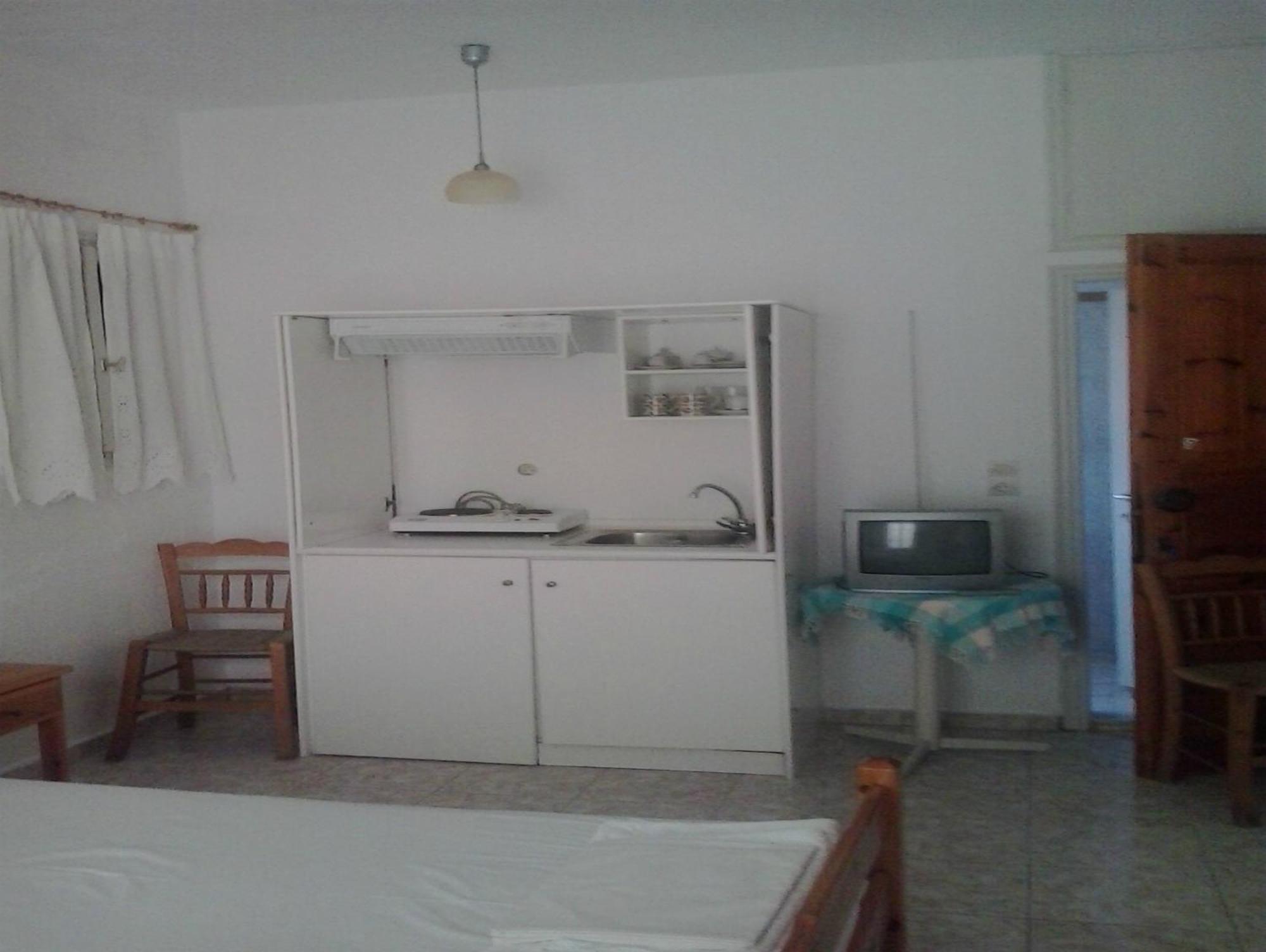 Karagiozos Studios & Apartments Skopelos Town Ngoại thất bức ảnh