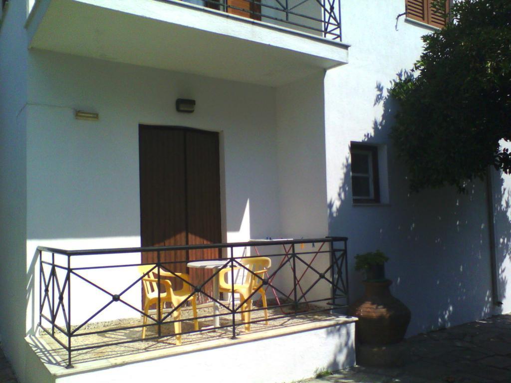 Karagiozos Studios & Apartments Skopelos Town Phòng bức ảnh