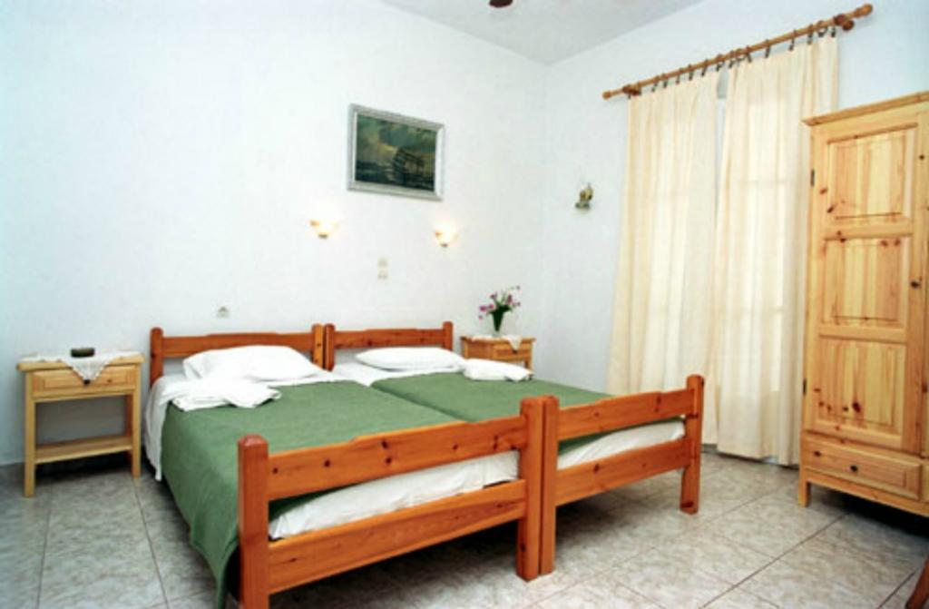 Karagiozos Studios & Apartments Skopelos Town Phòng bức ảnh